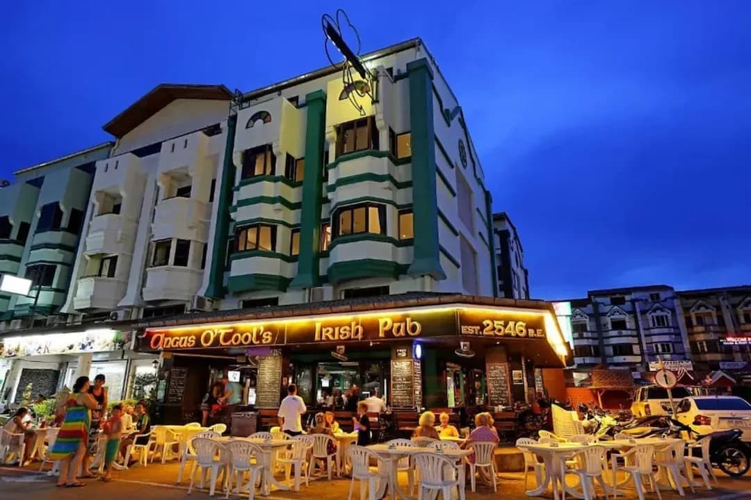 Phuket-Angus O'Tool's Irish Pub Guesthouse