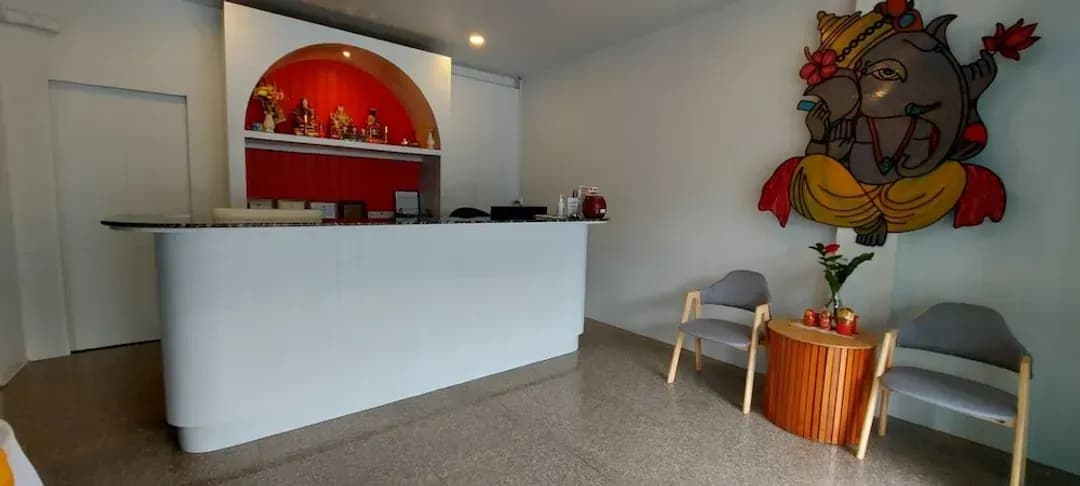 普吉府-卡倫生活客房飯店