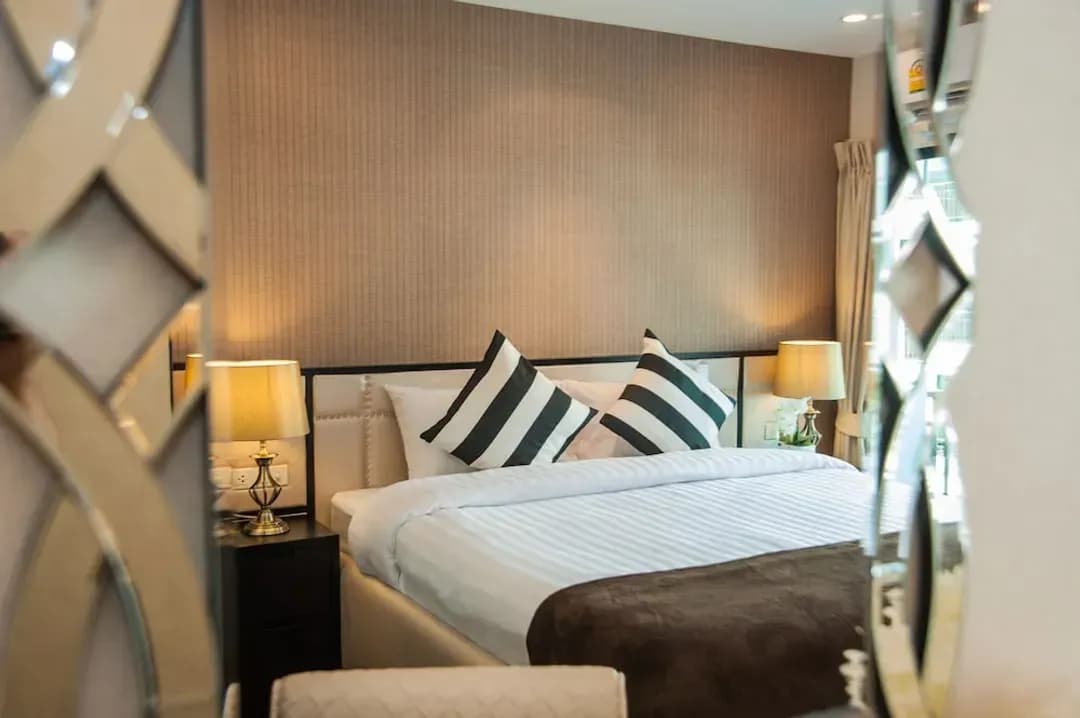 普吉府-普吉布吉拉威海灘 KR 頭銜公寓飯店