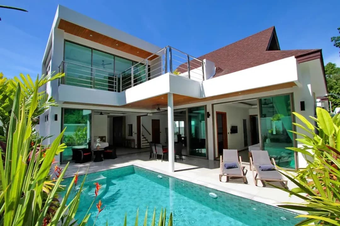 Phuket-Ya Nui Beach Villas