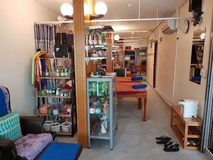 Welcome Inn Hotel Karon Beach-17