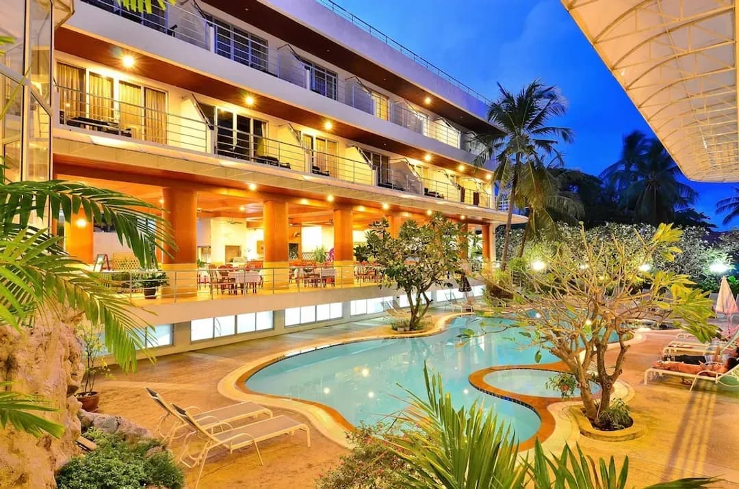 スラータニー-サムイ ファースト ハウス ホテル