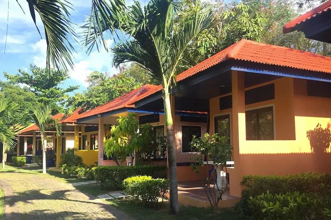 Suratthani-Samui Mermaid Resort Garden Side