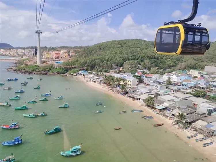 聰明玩越南｜富國島最美海景纜車.海龜水族館英式下午茶.跳島SUP美拍六日｜台中出發