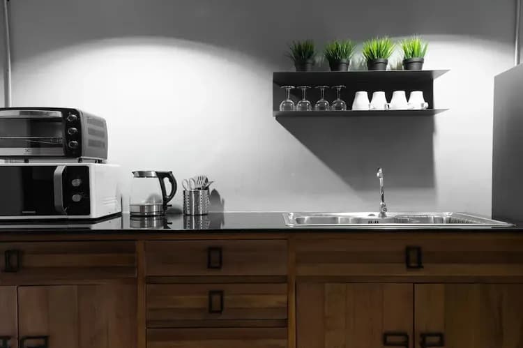 Private kitchenette