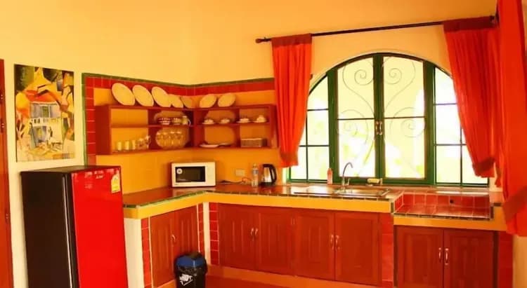 Private kitchenette