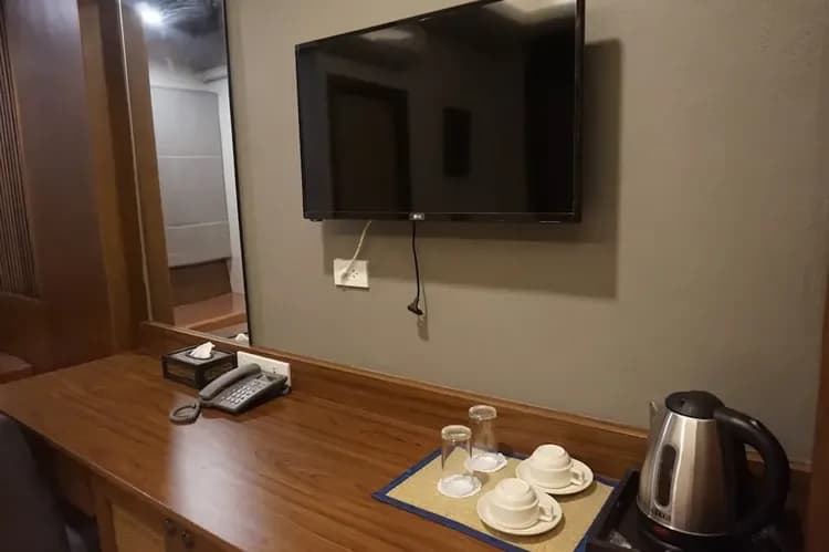 Room amenity