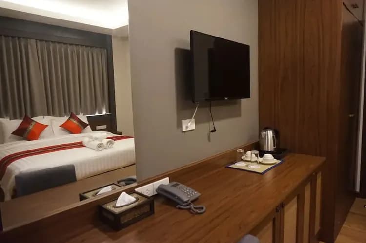 Room amenity