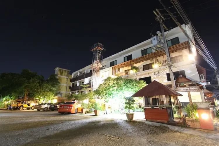 Front of property - evening/night