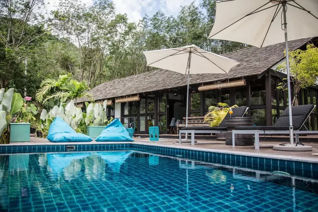 パンガー-コヤオ ベイ パビリオンズ