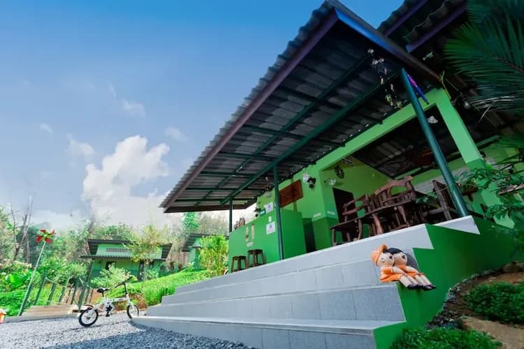 Check-in/check-out kiosk