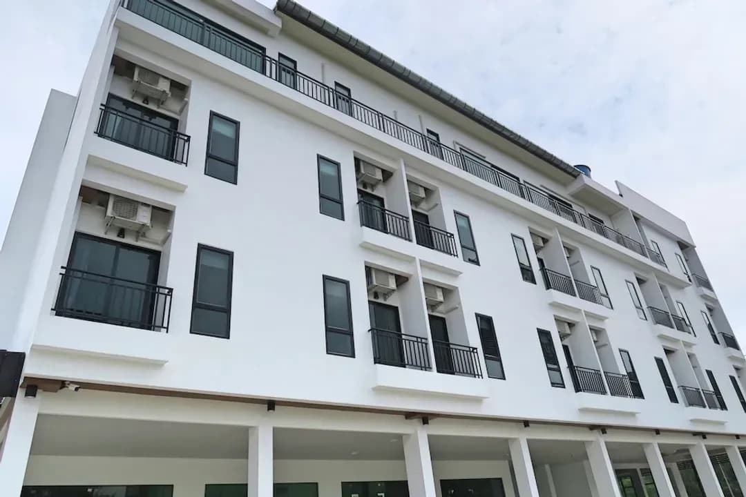 パンガー-グッド モーニング ホテル アット タクアパ