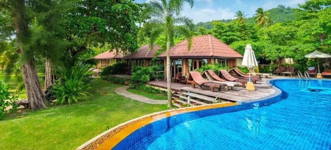 攀牙府-蒂瓦森海灘渡假村