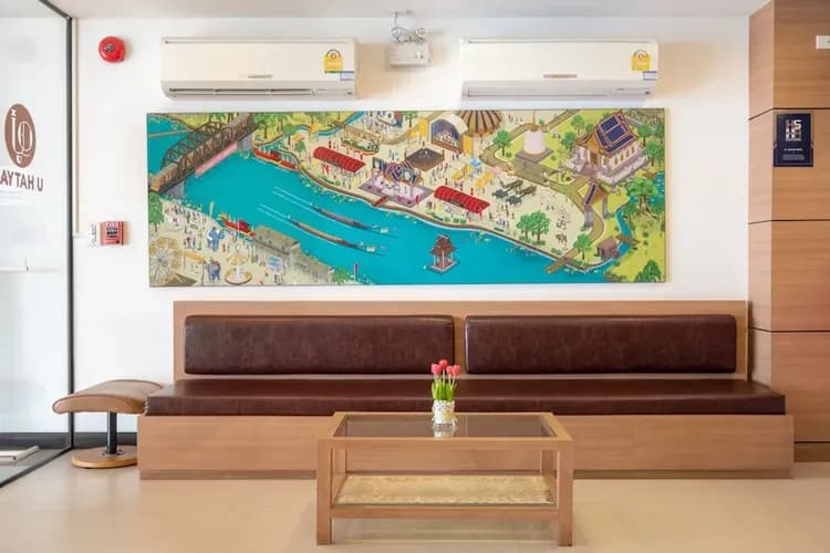 Check-in/check-out kiosk