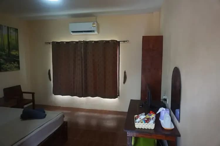 Room amenity