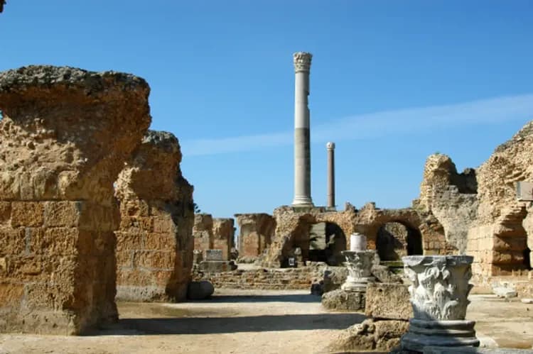 愛在北非、突尼西亞～古羅馬迦太基文明、撒哈拉騎駱駝、柏柏爾風情、地中海遊船10日-11