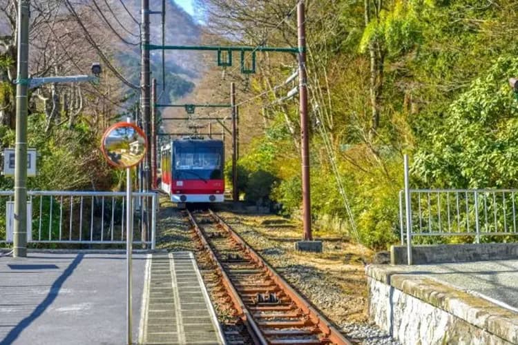 開心FUN東京～登上晴空塔、迪士尼樂園、橫濱空中纜車、箱根鐵道旅行五日