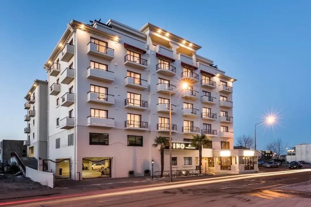 Canterbury District-Fino Hotel and Suites