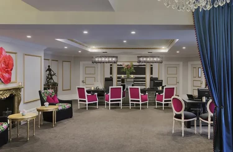 Check-in/check-out kiosk