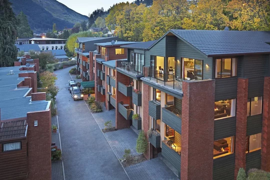 Otago District-St James Apartments