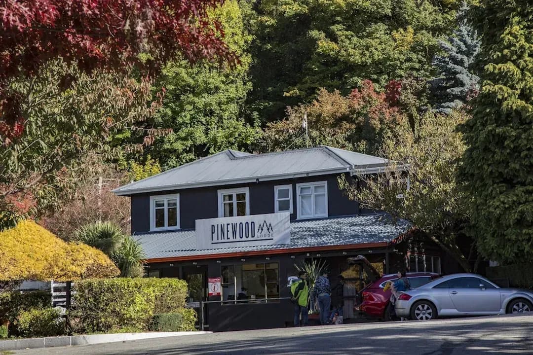 奧塔哥區-松木小屋