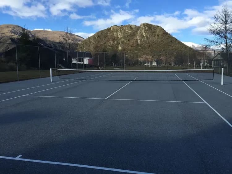 Tennis court