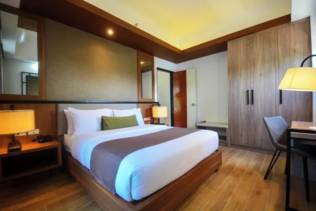 Palawan Province-Sotogrande Hotel Palawan