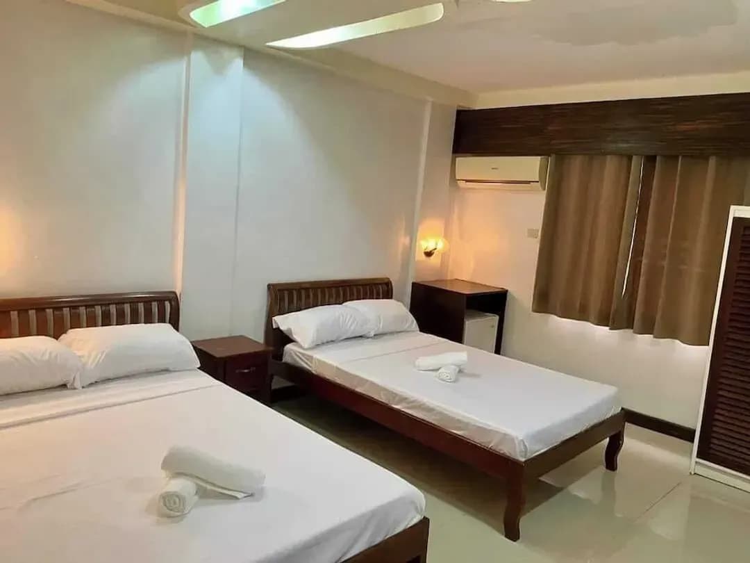 팔라완 주-팔라완-로즈 인