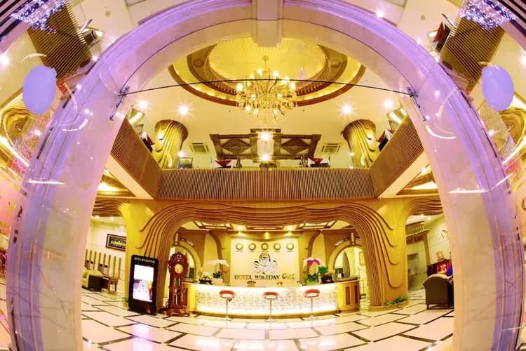 Check-in/check-out kiosk