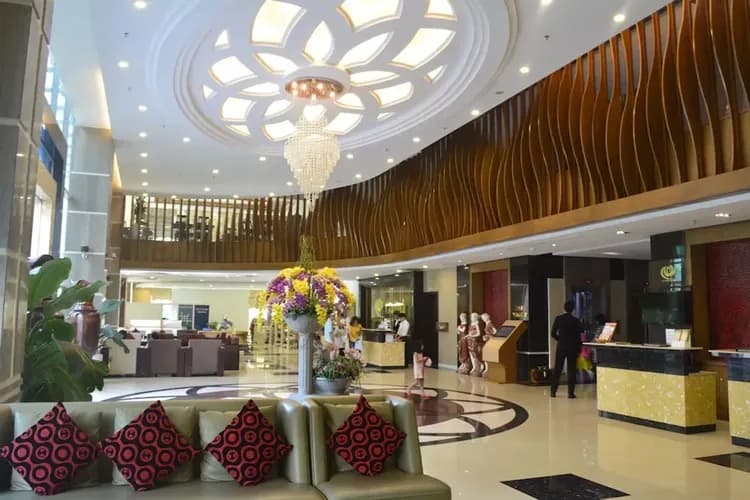 Check-in/check-out kiosk