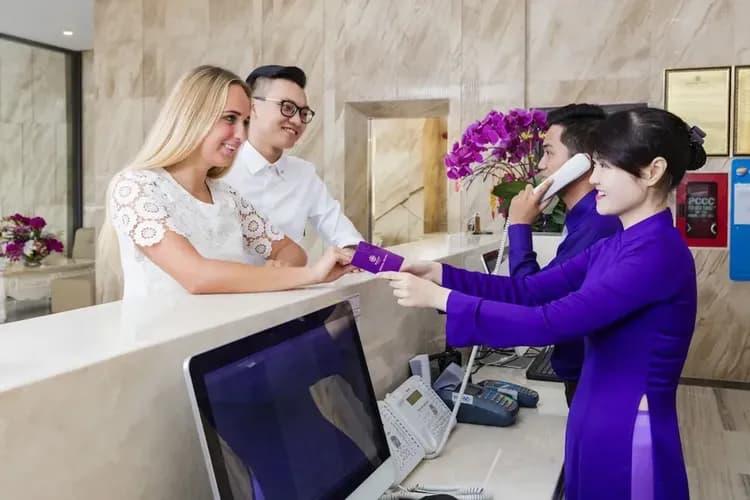 Check-in/check-out kiosk