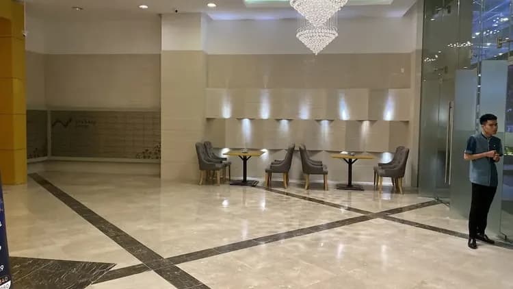 Lobby sitting area