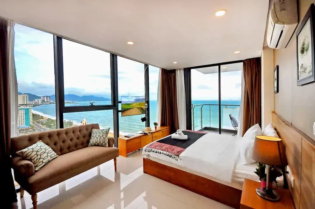 Nha Trang City-Holi Beach Apartments