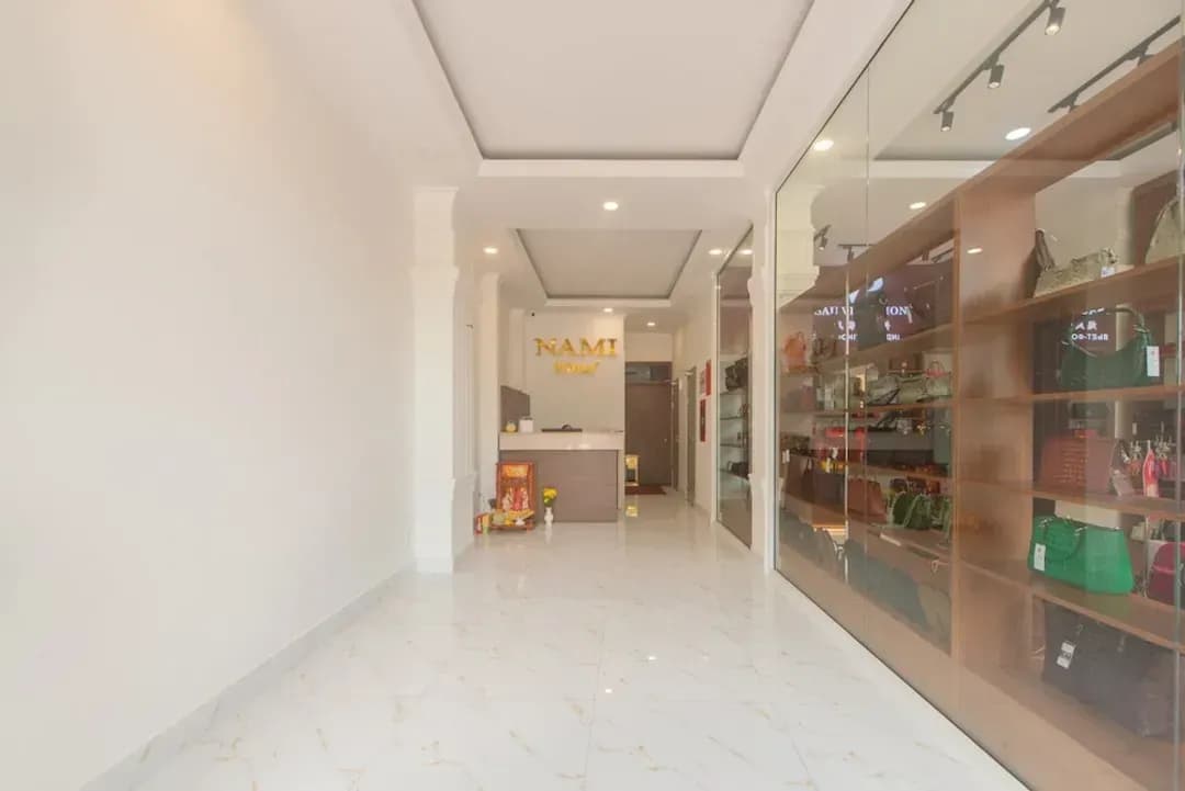 ニャチャン市-ナミンハトランホテル