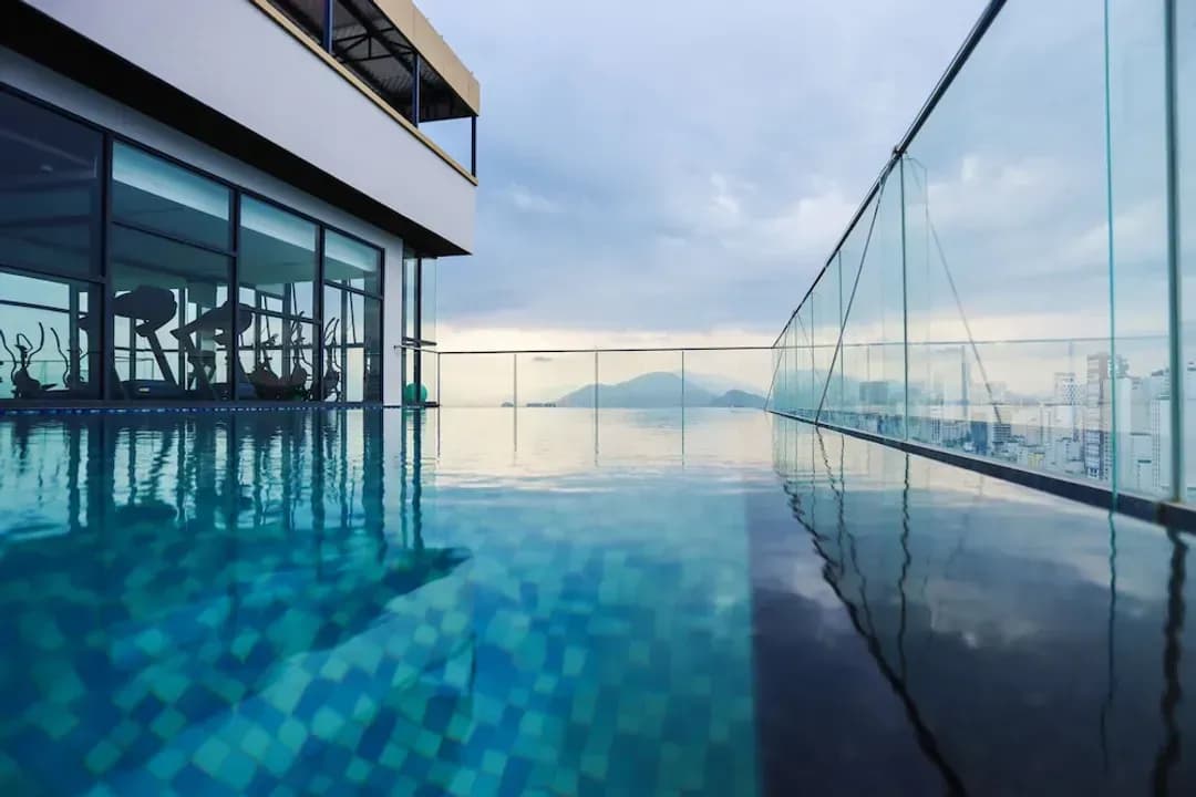 Nha Trang City-Miracle Luxury Hotel