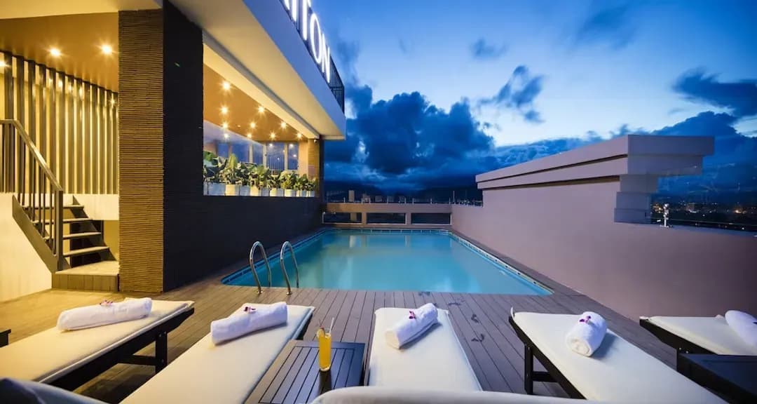 ニャチャン市-メリトン ホテル ニャチャン