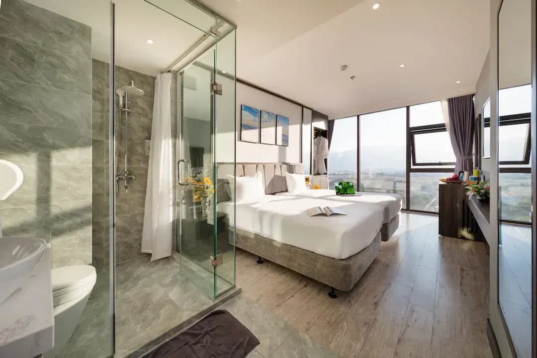 ニャチャン市-アイビー ニャ トラン ホテル