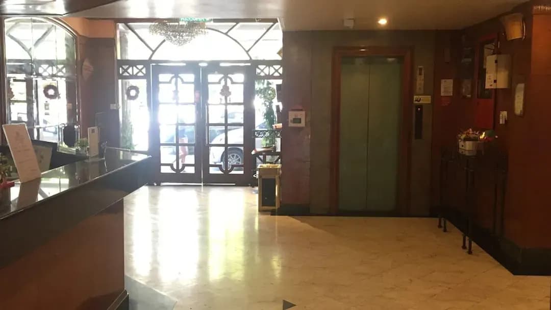 沙巴州-德樂圖亞庇飯店