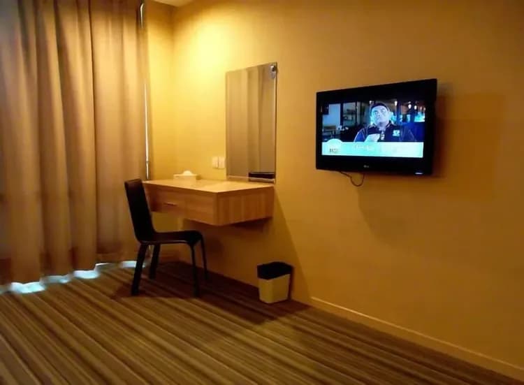 Room amenity