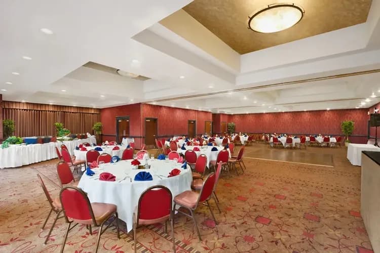 Banquet hall