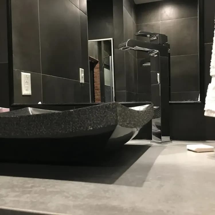 Bathroom sink