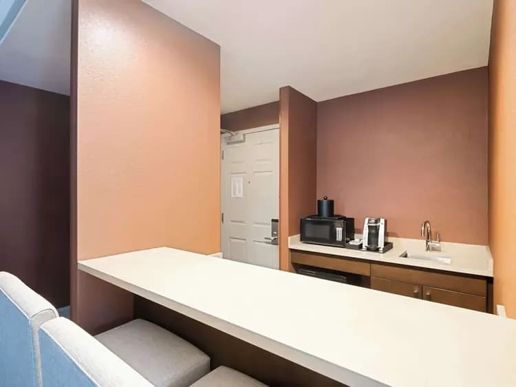Private kitchenette