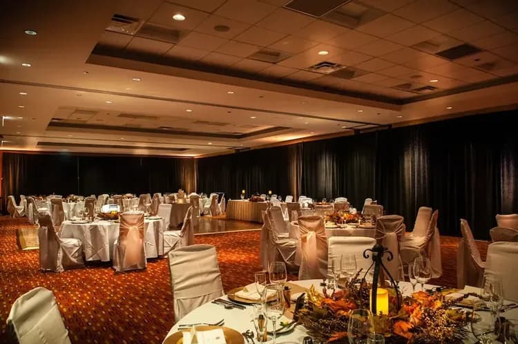 Banquet hall