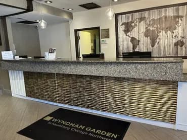 Concierge desk