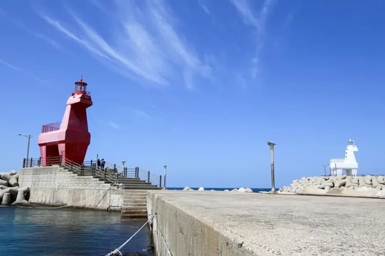 大浦海岸柱狀節理帶