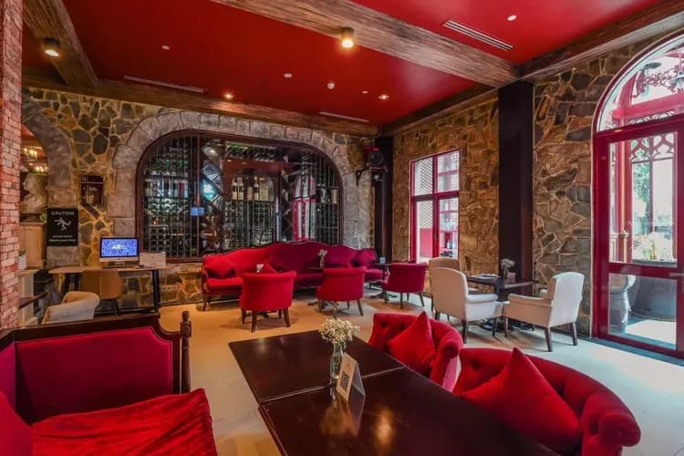 巴拿山美居酒店(乙晚)