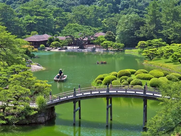 岡山四國｜道後溫泉.松山城.雲邊寺高空鞦韆.栗林公園.金刀比羅宮.島波海道四日｜一晚溫泉｜回程贈五公斤行李｜高雄來回