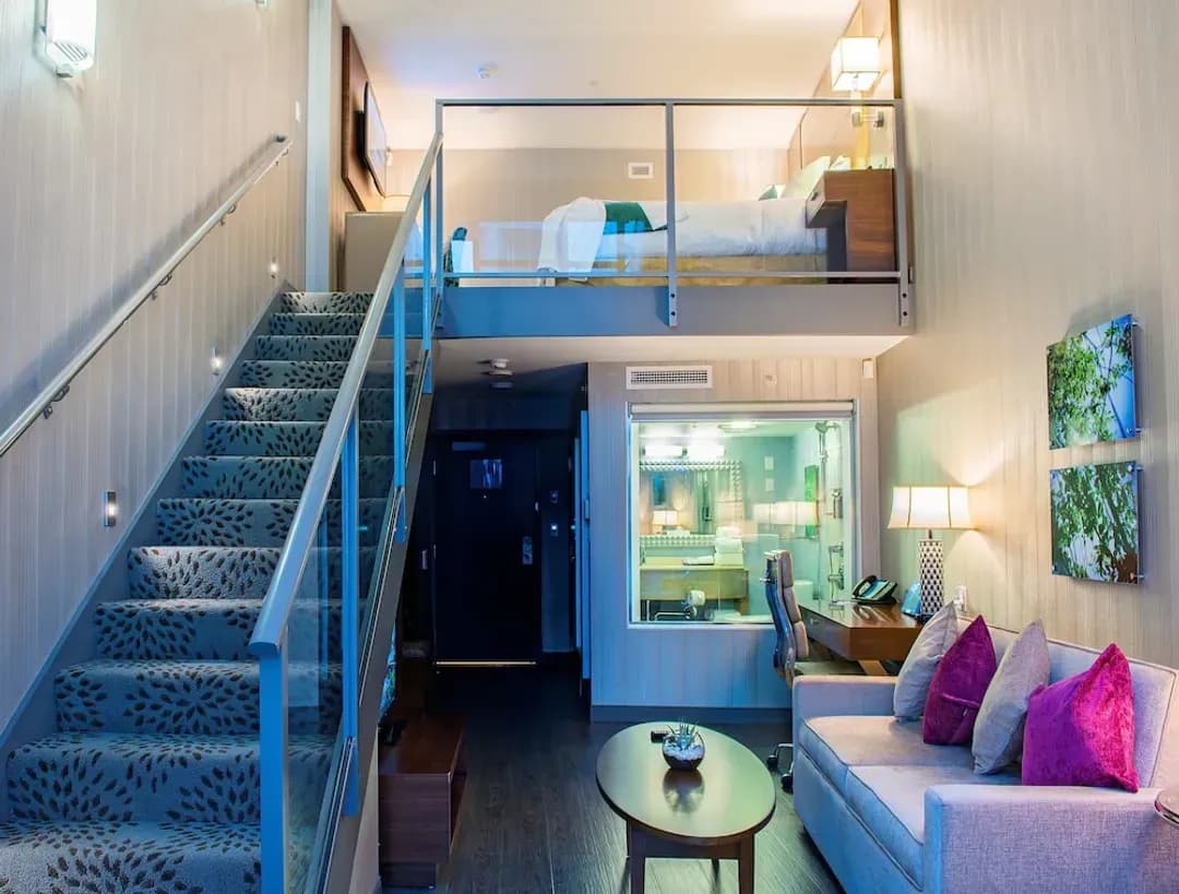 British Columbia-Hotel Blu Vancouver