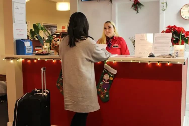 Check-in/check-out kiosk
