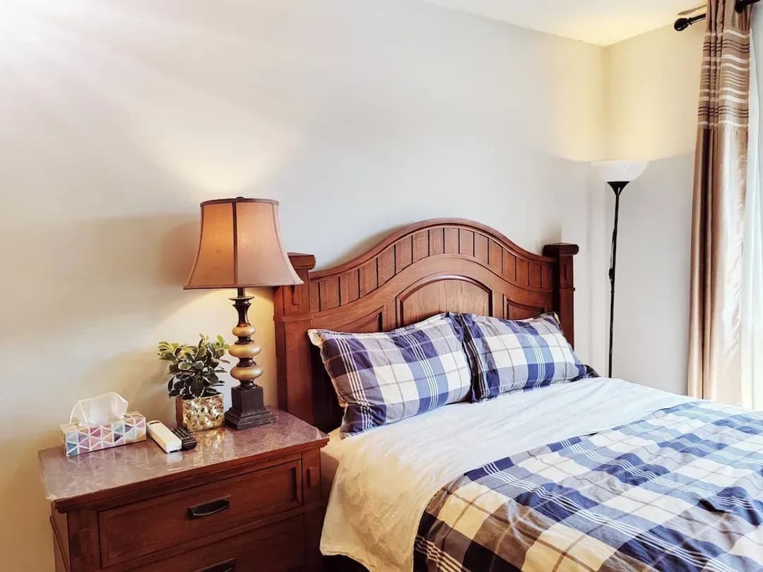 British Columbia-Better Bed House